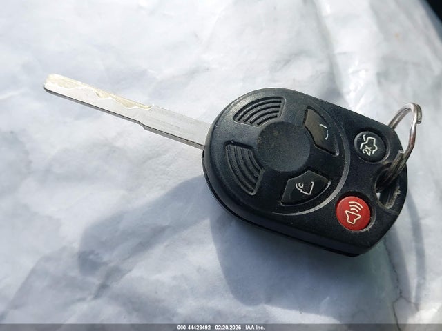 1FADP3FE0JL279067 Ford FOCUS SE