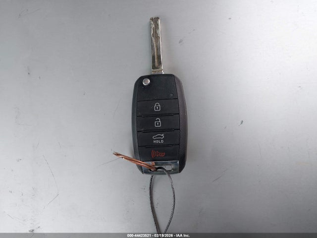 KNADM4A36F6428910 KIA RIO LX