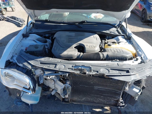 2015 CHRYSLER 300 2C3CCAAG4FH931907 Photo 9
