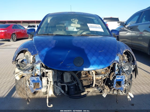 44423575 :رقم المزاد ، 3VWPG31C18M503238 vin ، 2008 Volkswagen New Beetle S مزاد بيع