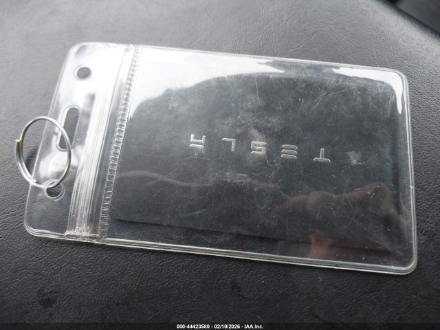 Продажа на аукционе авто 2018 Tesla Model 3, vin: 5YJ3E1EA4JF123647, номер лота: 44423580
