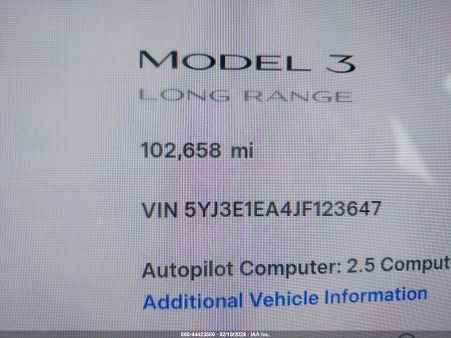Продажа на аукционе авто 2018 Tesla Model 3, vin: 5YJ3E1EA4JF123647, номер лота: 44423580