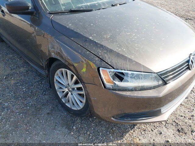 3VW1K7AJ7EM209736 Volkswagen Jetta 2.0l S
