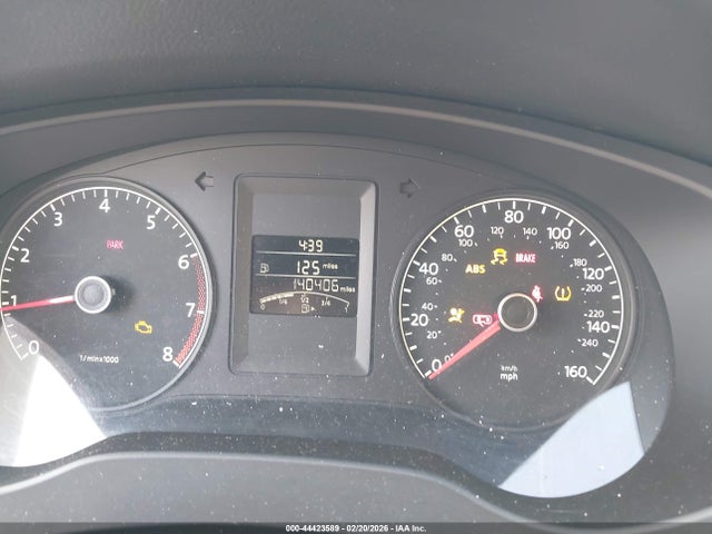 3VW1K7AJ7EM209736 Volkswagen Jetta 2.0l S