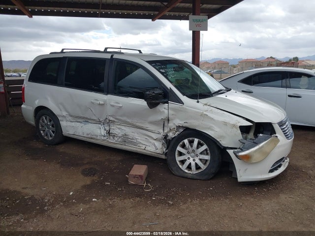 Продажа на аукционе авто 2013 Chrysler Town & Country Touring, vin: 2C4RC1BG2DR588851, номер лота: 44423599