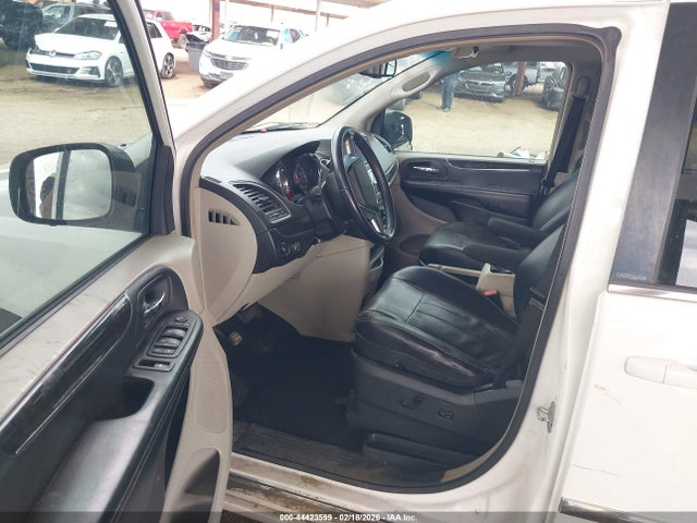 Продажа на аукционе авто 2013 Chrysler Town & Country Touring, vin: 2C4RC1BG2DR588851, номер лота: 44423599