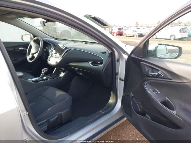 2022 CHEVROLET MALIBU 1G1ZD5ST7NF147722 Photo 4