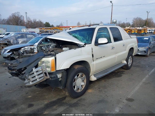 2004 CADILLAC ESCALADE EXT 3GYEK62N84G254806 Photo 1