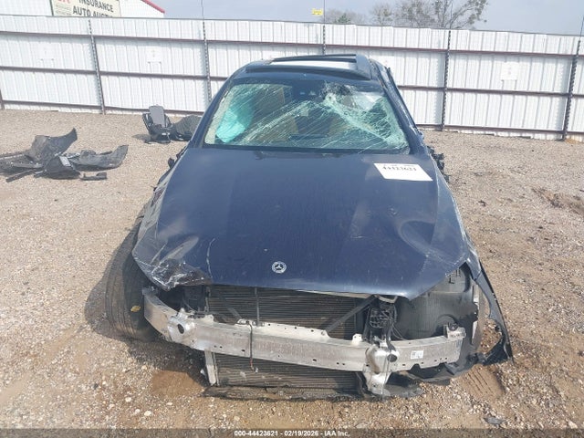 44423621 :رقم المزاد ، W1N0G8DB8NG084615 vin ، 2022 Mercedes-benz Glc 300 Suv مزاد بيع