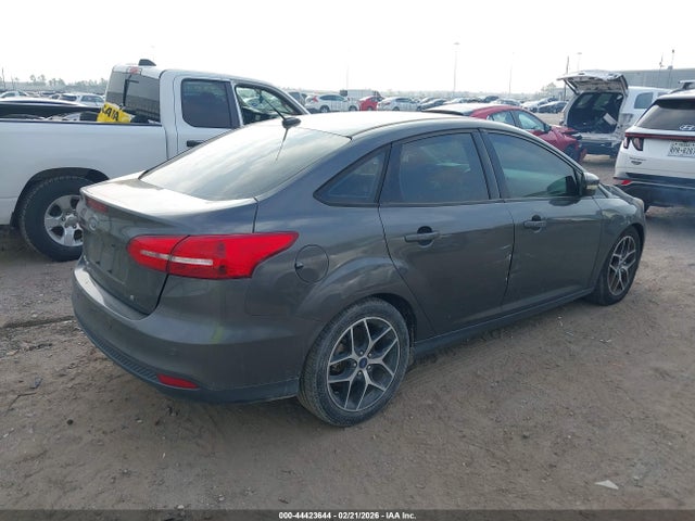 Ford FOCUS SEL 2017 1FADP3H2XHL249149 Image 4