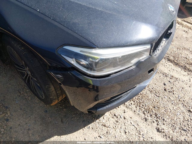 2017 Bmw 540i მანქანა იყიდება აუქციონზე, vin: WBAJE5C31HG914718, აუქციონის ნომერი: 44423692
