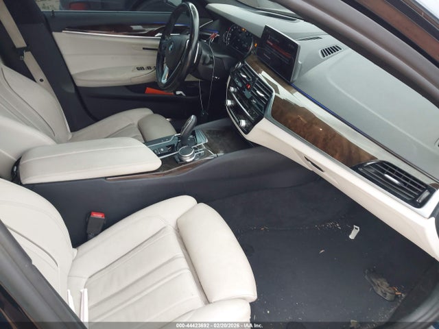 2017 BMW 540I WBAJE5C31HG914718 Photo 4