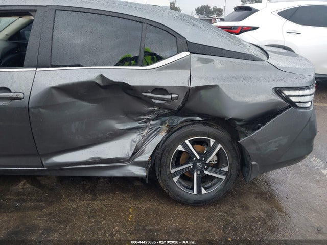 3N1AB8CV3RY370031 Nissan Sentra Sv Xtronic Cvt