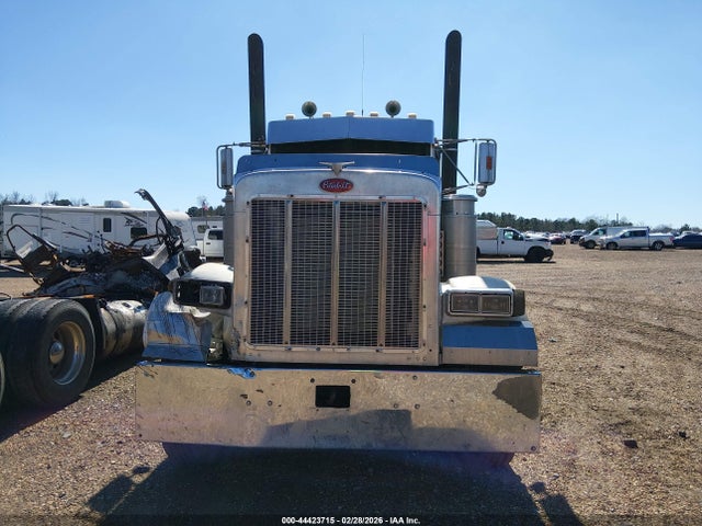 1991 Peterbilt 379 მანქანა იყიდება აუქციონზე, vin: 1XP5DB9X3MD305768, აუქციონის ნომერი: 44423715