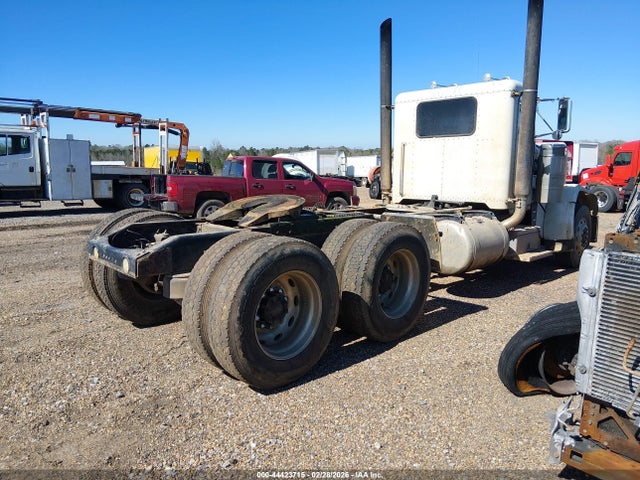1991 Peterbilt 379 მანქანა იყიდება აუქციონზე, vin: 1XP5DB9X3MD305768, აუქციონის ნომერი: 44423715