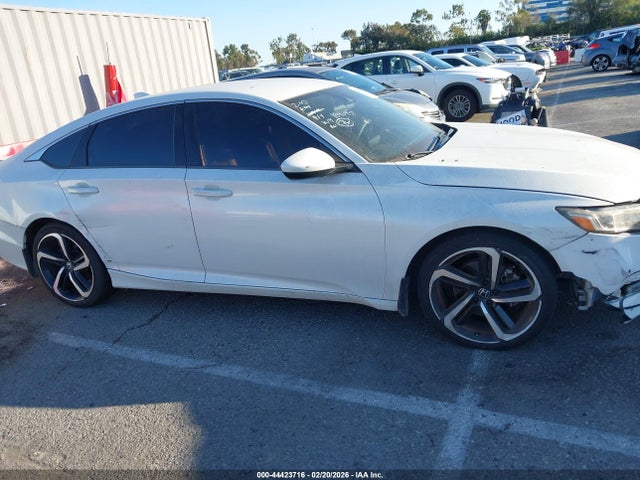 1HGCV1F35JA184645 Honda Accord Sport