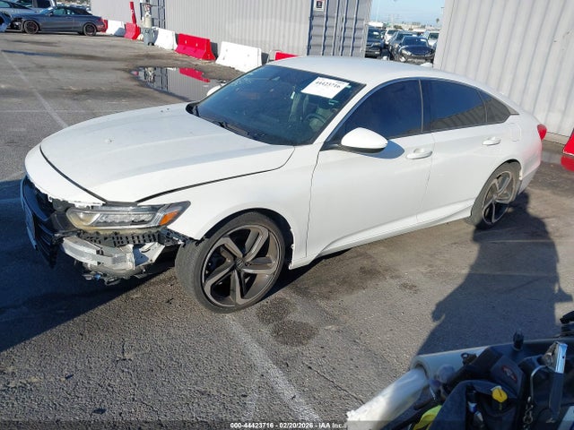 1HGCV1F35JA184645 Honda Accord Sport