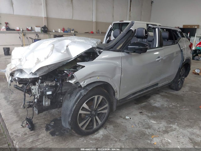 Nissan KICKS SR 2019 3N1CP5CU9KL521991 Image 2