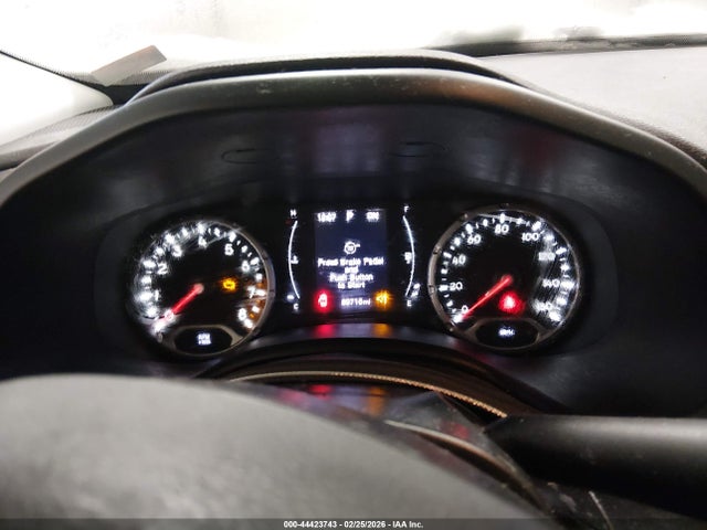 Jeep Renegade Latitude 4x4 2017 ZACCJBBB4HPF70884 Image 7