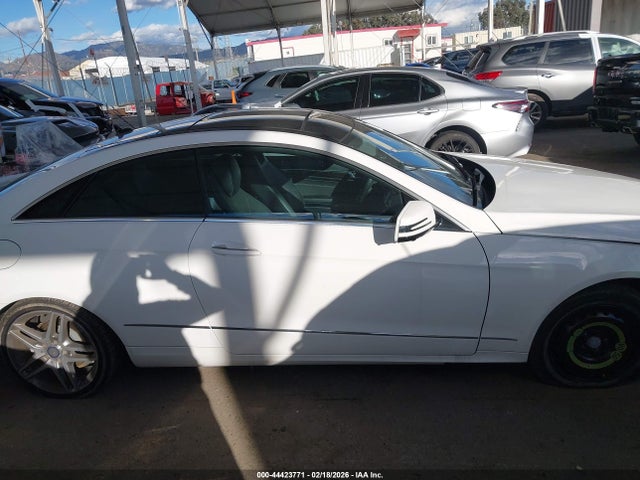 WDDKJ5KB8EF273053 Mercedes-Benz E 350