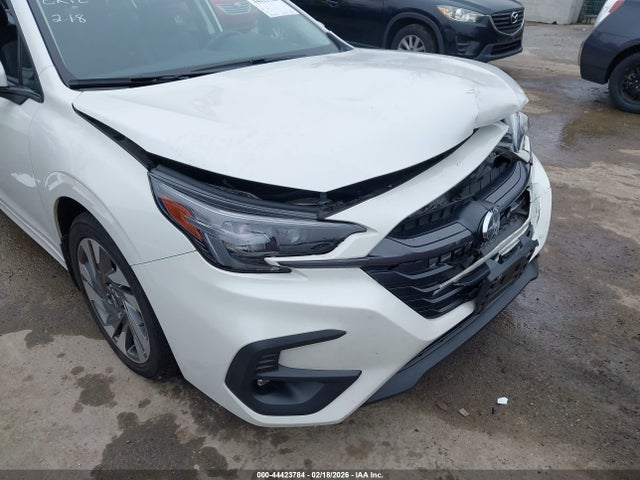 Продажа на аукционе авто 2023 Subaru Legacy Limited, vin: 4S3BWAN67P3017624, номер лота: 44423784