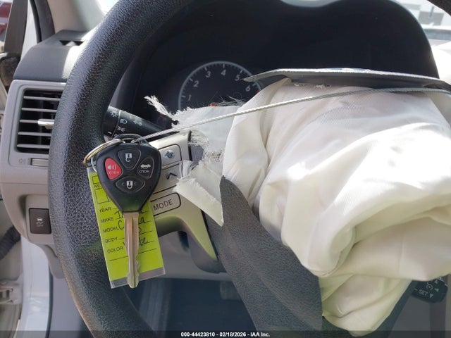44423810 :رقم المزاد ، 5YFBU4EE5DP146317 vin ، 2013 Toyota Corolla Le مزاد بيع