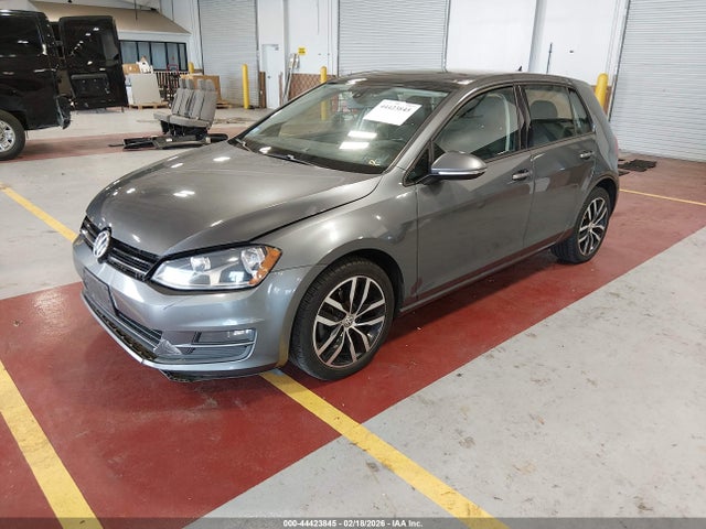 3VW217AU5FM041887 Volkswagen Golf Tsi Se 4-door