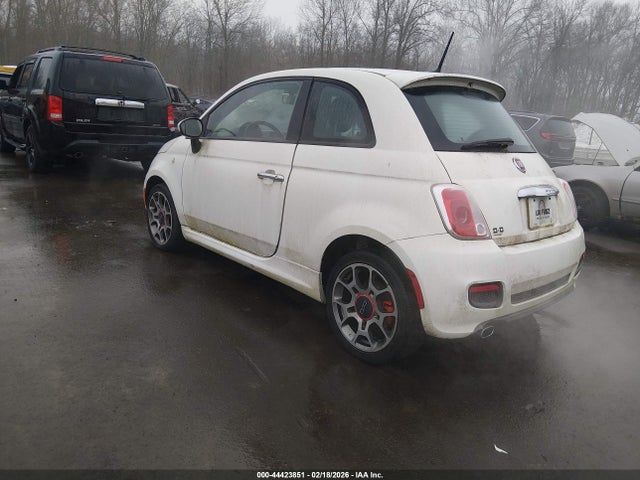 2013 FIAT 500 3C3CFFBR4DT668083 Photo 2