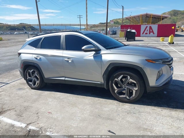 5NMJC3AE2NH113964 Hyundai TUCSON SEL