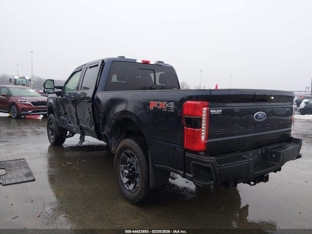 Ford F250 Lariat 2024 1FT8W2BN1REE52190 Image 3