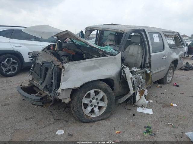 44423900 :رقم المزاد ، 1GKFC360X9J107952 vin ، 2009 Gmc Yukon Xl 1500 Slt1 مزاد بيع