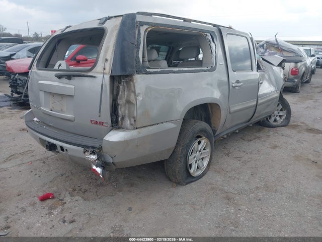 44423900 :رقم المزاد ، 1GKFC360X9J107952 vin ، 2009 Gmc Yukon Xl 1500 Slt1 مزاد بيع