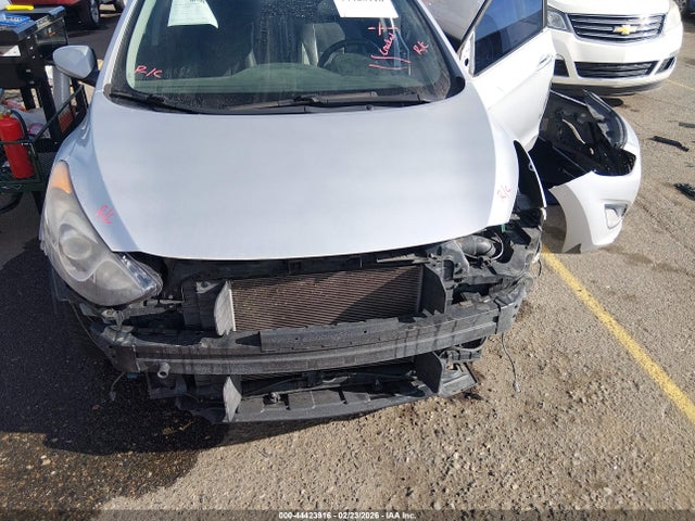 Продаж на аукціоні авто 2017 Hyundai Elantra Gt, vin: KMHD35LH0HU358318, номер лоту: 44423916