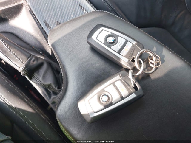 44423937 :رقم المزاد ، WBS3C9C5XFP803830 vin ، 2015 Bmw M3 مزاد بيع