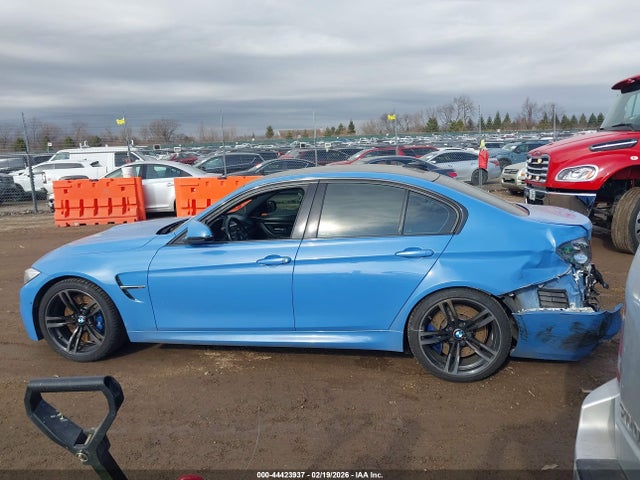 44423937 :رقم المزاد ، WBS3C9C5XFP803830 vin ، 2015 Bmw M3 مزاد بيع