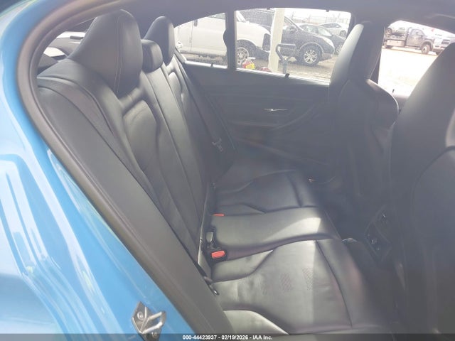 44423937 :رقم المزاد ، WBS3C9C5XFP803830 vin ، 2015 Bmw M3 مزاد بيع