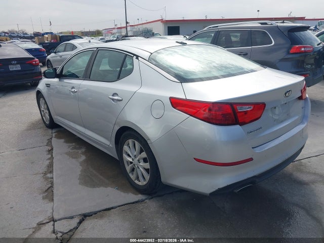 5XXGM4A77FG452461 KIA Optima Lx