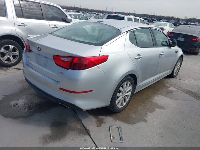 5XXGM4A77FG452461 KIA Optima Lx