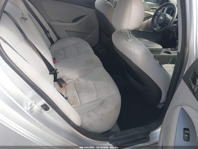 5XXGM4A77FG452461 KIA Optima Lx