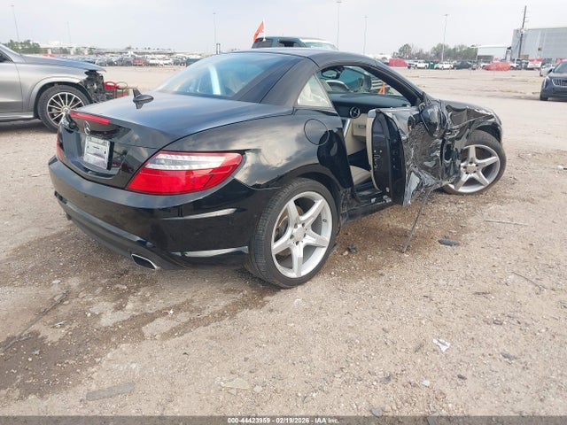 Продажа на аукционе авто 2014 Mercedes-benz Slk 250, vin: WDDPK4HAXEF080172, номер лота: 44423959