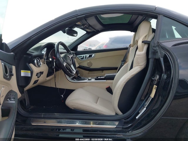 Продажа на аукционе авто 2014 Mercedes-benz Slk 250, vin: WDDPK4HAXEF080172, номер лота: 44423959