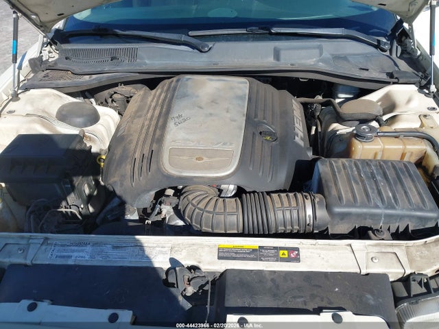 Продажа на аукционе авто 2006 Chrysler 300c, vin: 2C3LA63H16H306275, номер лота: 44423966