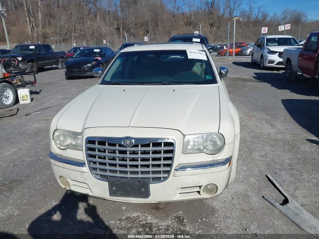 Продажа на аукционе авто 2006 Chrysler 300c, vin: 2C3LA63H16H306275, номер лота: 44423966