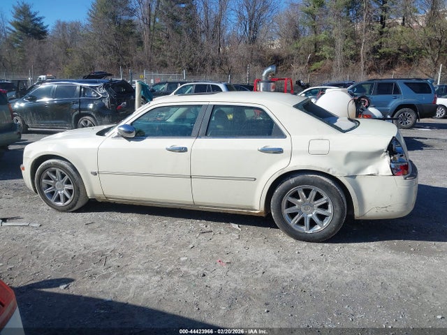 Продажа на аукционе авто 2006 Chrysler 300c, vin: 2C3LA63H16H306275, номер лота: 44423966