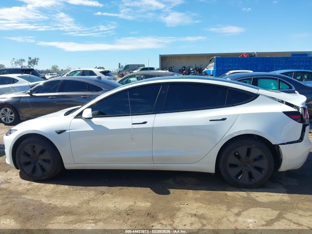 Продаж на аукціоні авто 2025 Tesla Model 3, vin: 5YJ3E1EAXSF017091, номер лоту: 44423973
