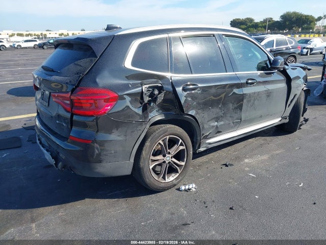 44423985 :رقم المزاد ، 5UXTY3C00M9G12169 vin ، 2021 Bmw X3 Sdrive30i مزاد بيع