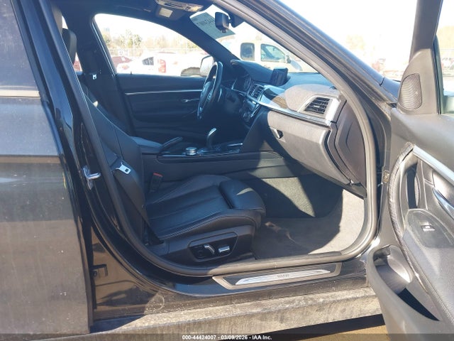 2018 BMW 330I WBA8D9C53JEM31713 Photo 4