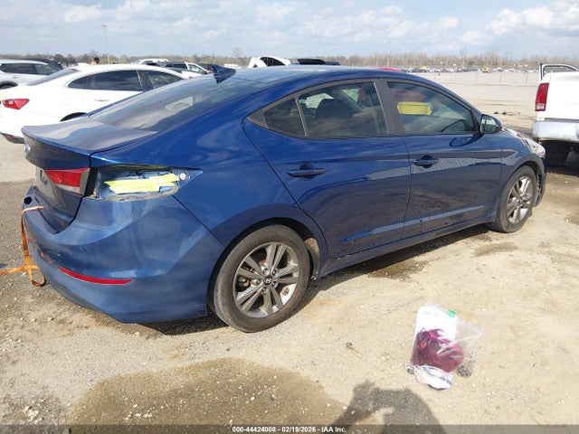 5NPD84LF7JH303721 Hyundai ELANTRA SEL