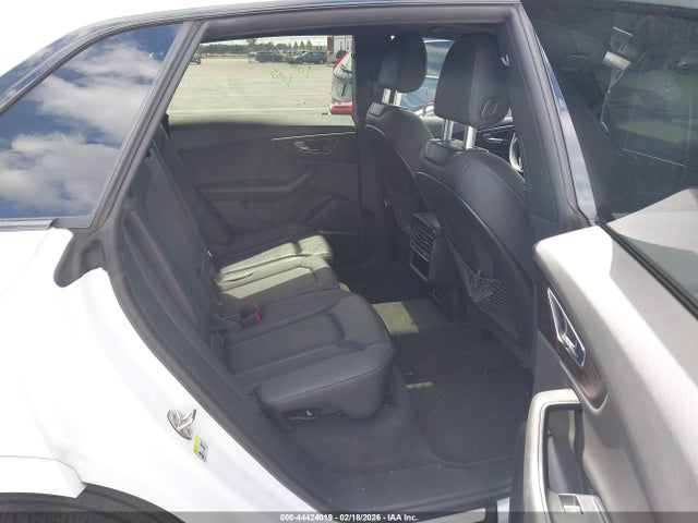 2021 AUDI Q8 WA1EVAF16MD020212 Photo 7