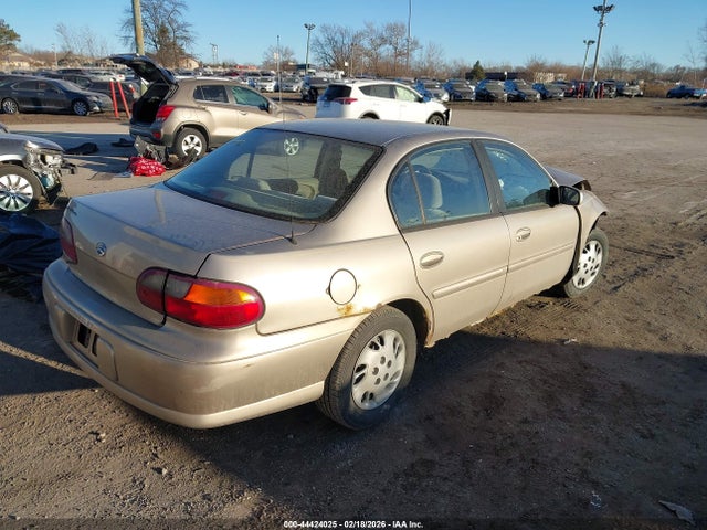 1998 CHEVROLET MALIBU 1G1ND52M8WY109235 Photo 3